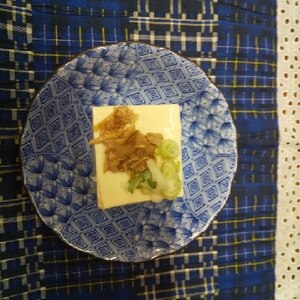 缶詰で冷やしツナにんにく豆腐